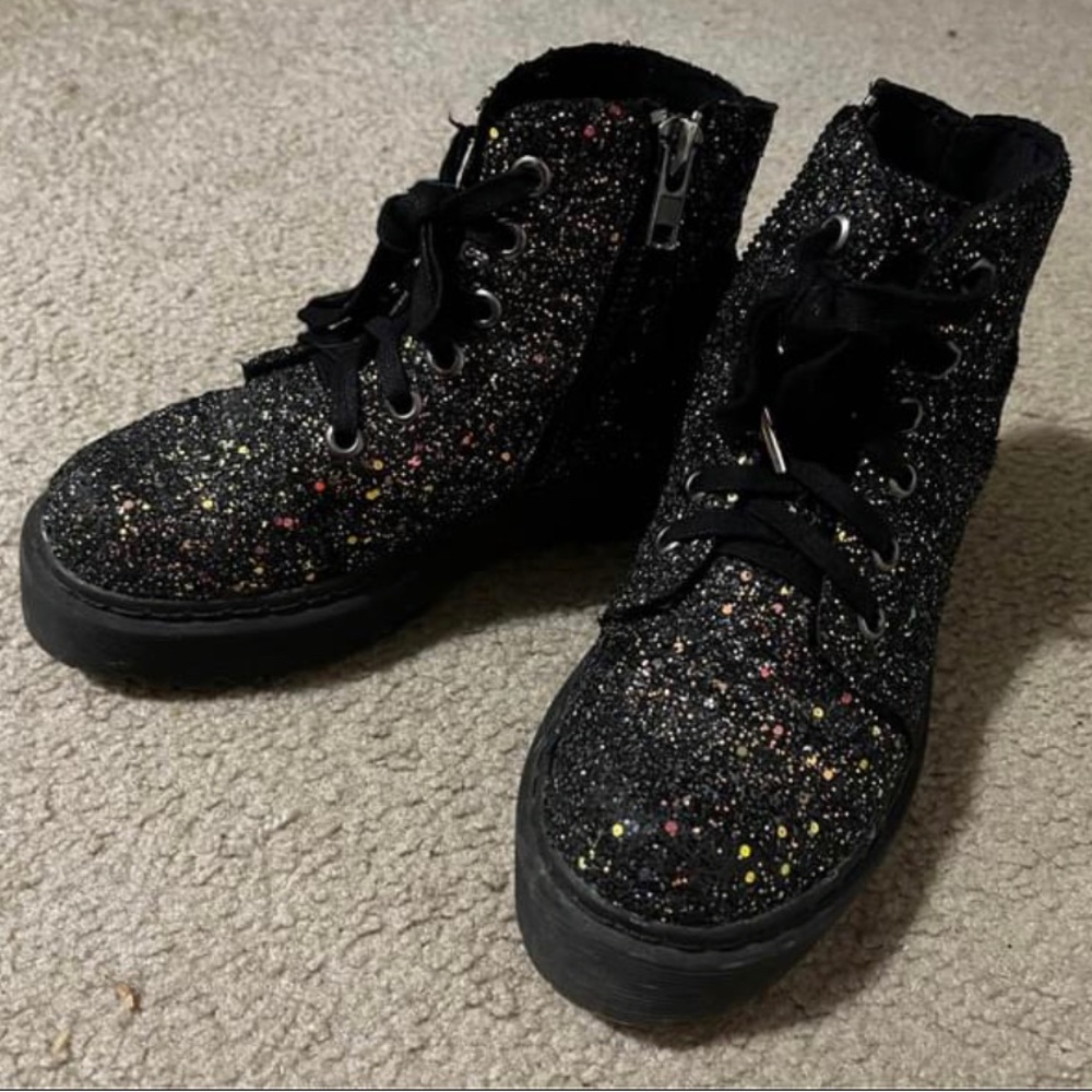 YRU “Slayr” Glitter Boots